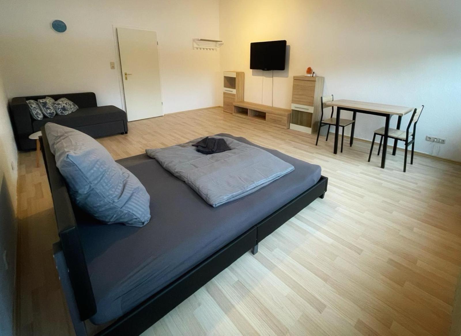 Schoene Ferienzimmer In Wilhelmshaven Esterno foto
